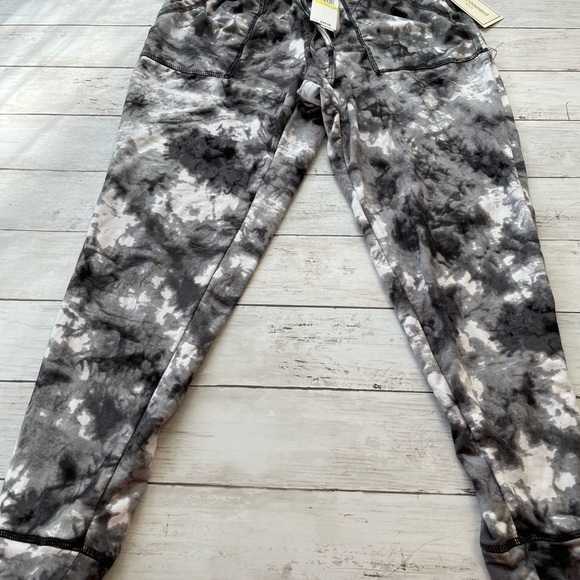 No Comment GREY TIE DYE Fleece-Lined Paperbag-Waist Jogger women’s Pants M boho - Picture 2 of 7